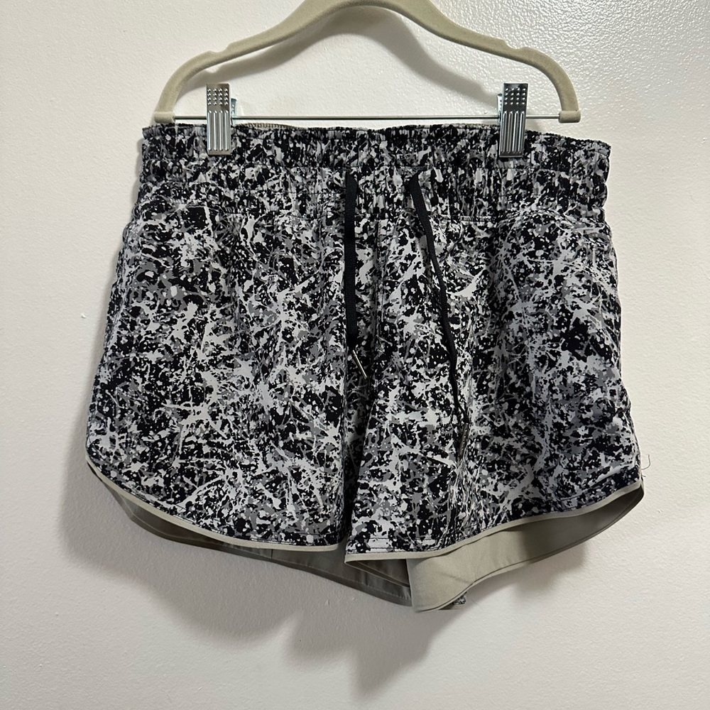 Lululemon reversible shorts